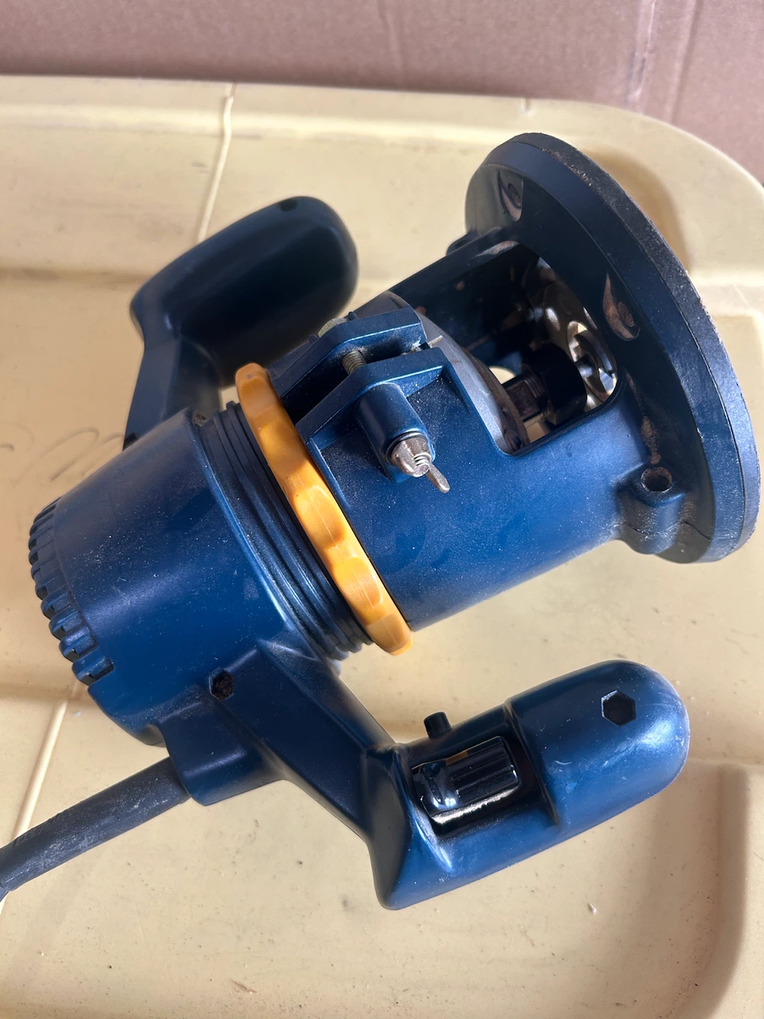 Mastercraft 1-3/8 HP Plunge Router