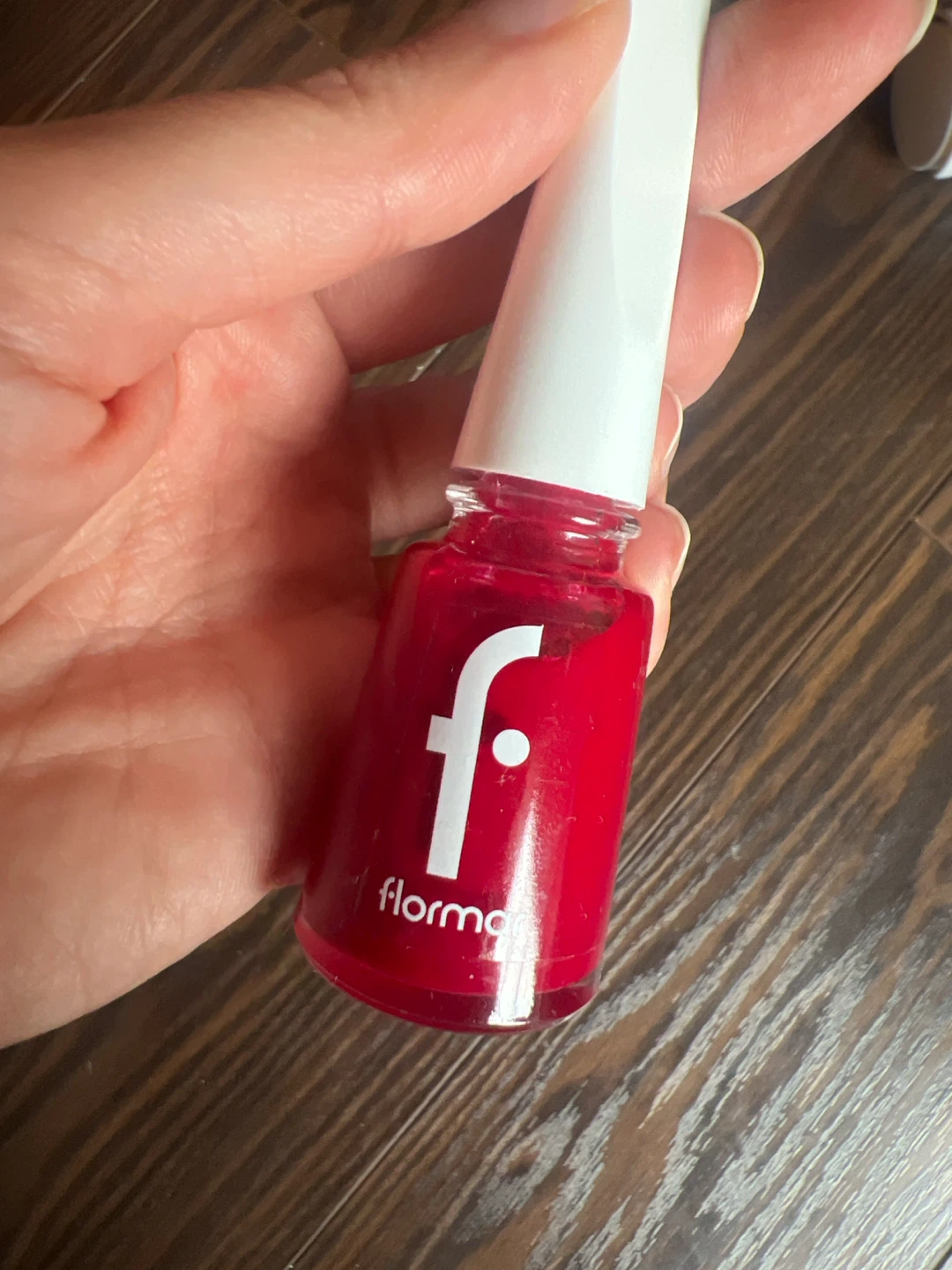 NEW Flormar Nail Polish