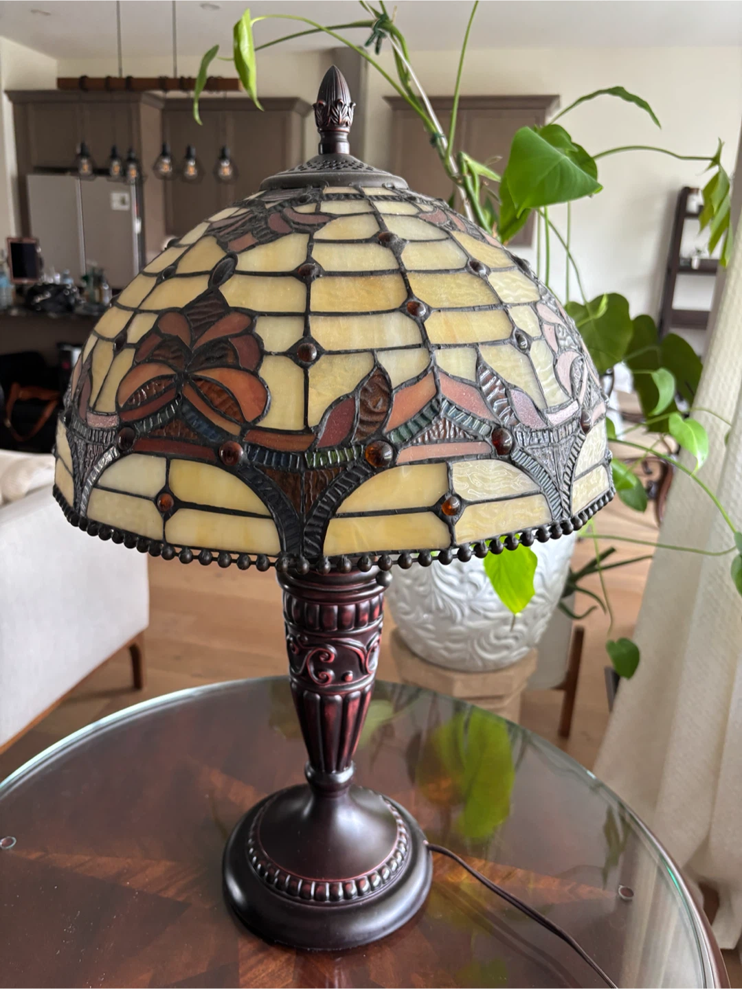 Tiffany Style Stained Glass Table Lamp - photo 4