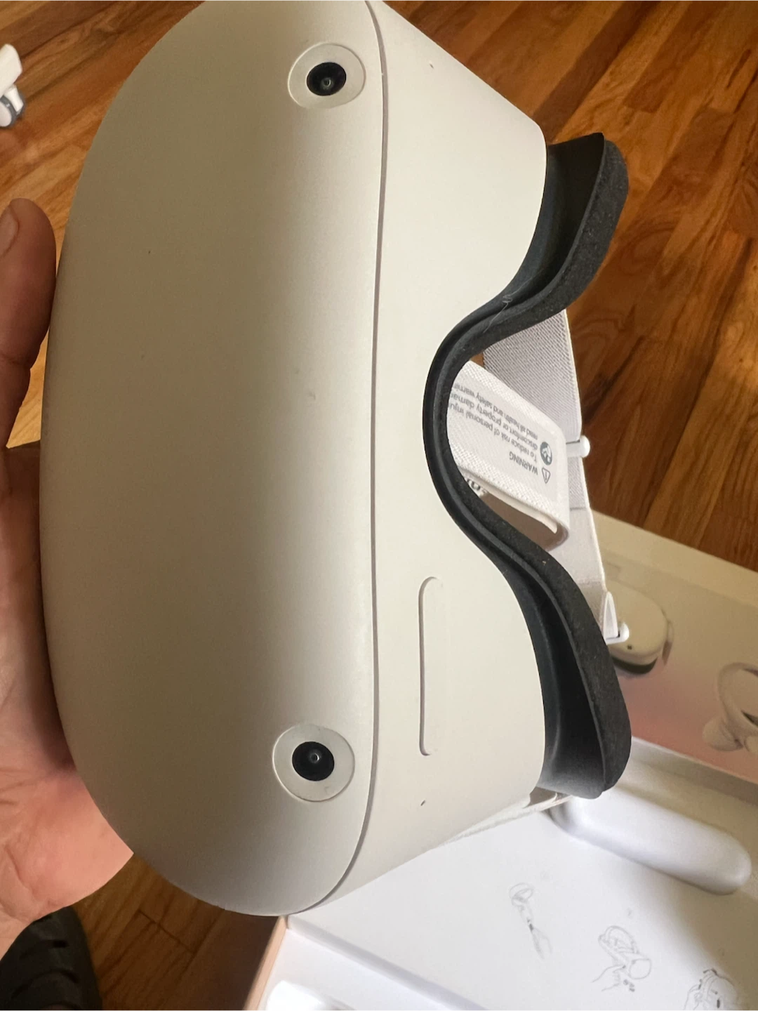 Oculus Quest 2 VR Headset with Controllers - photo 4