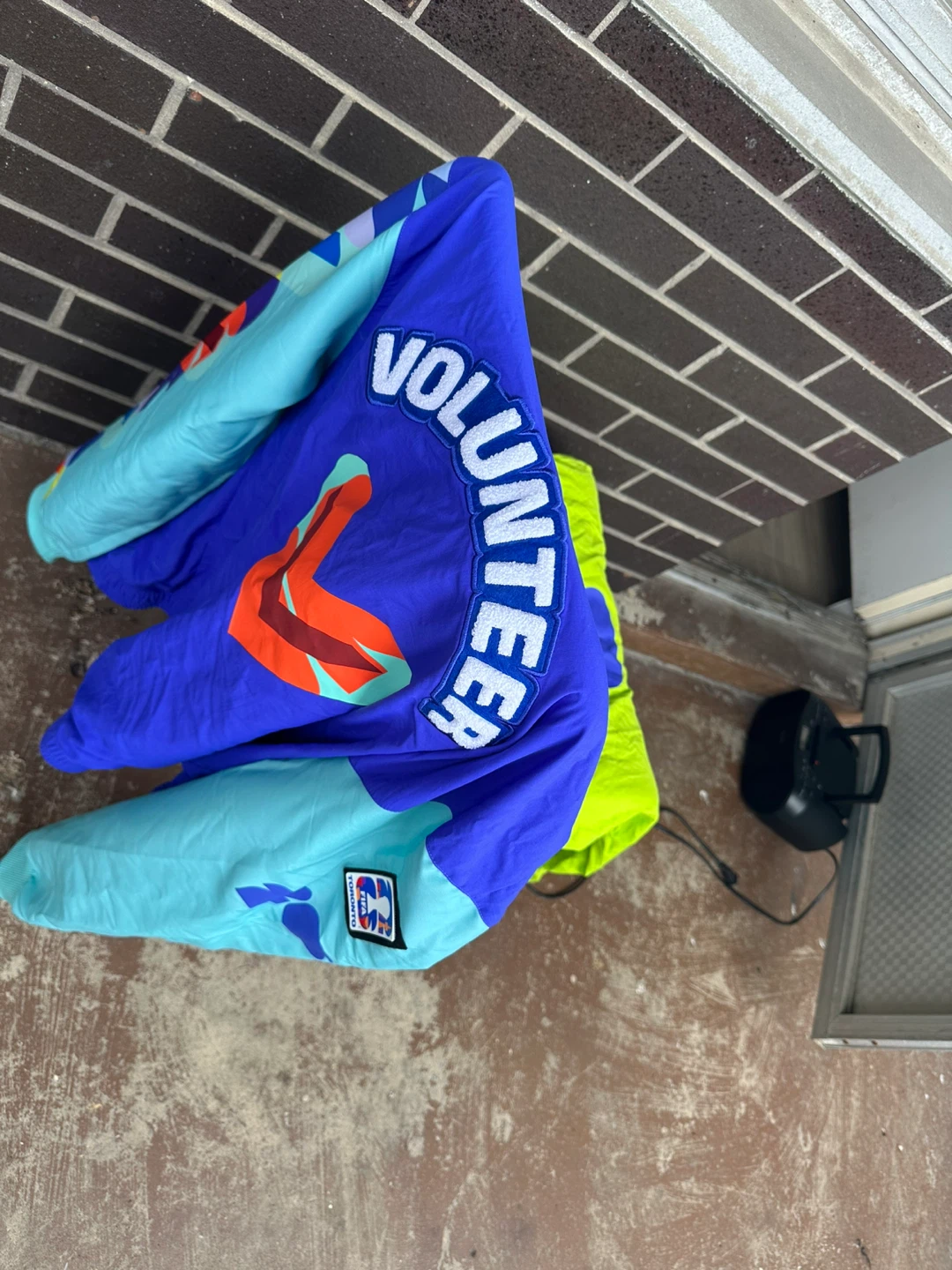 Adidas Volunteer T-Shirt and Cap - photo 4
