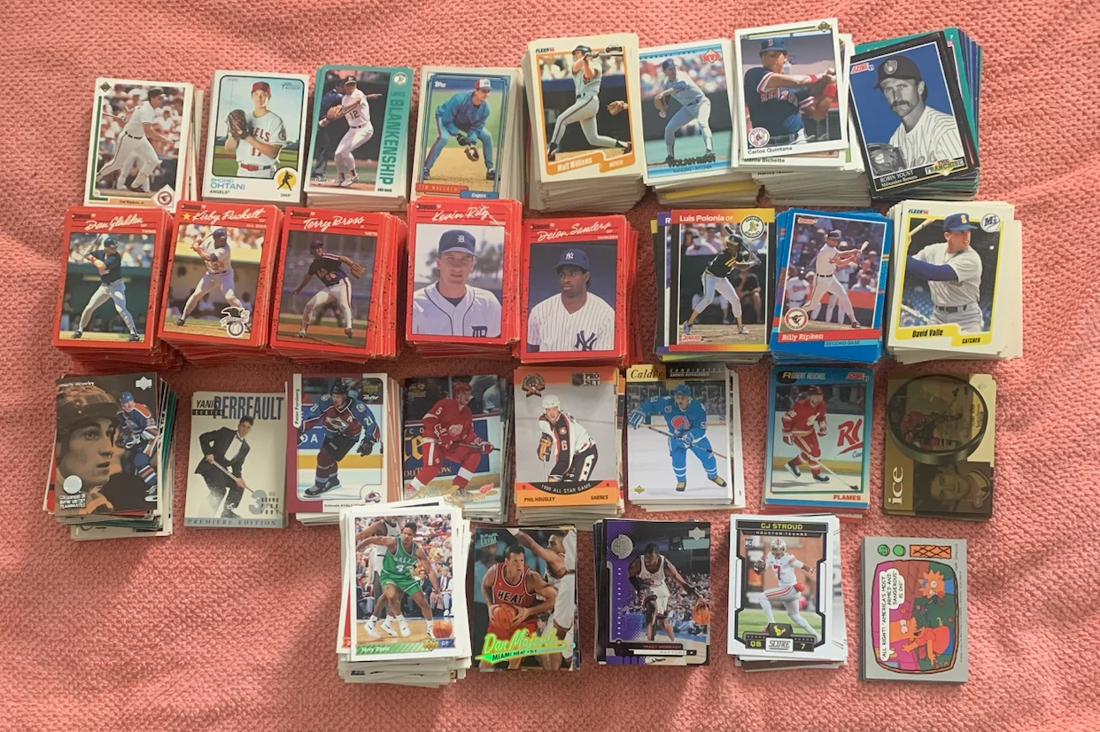Thousands of sports Cards