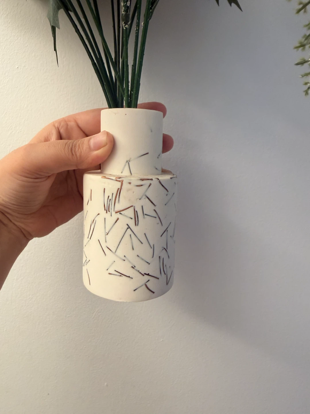Artificial flowers with pots - photo 2