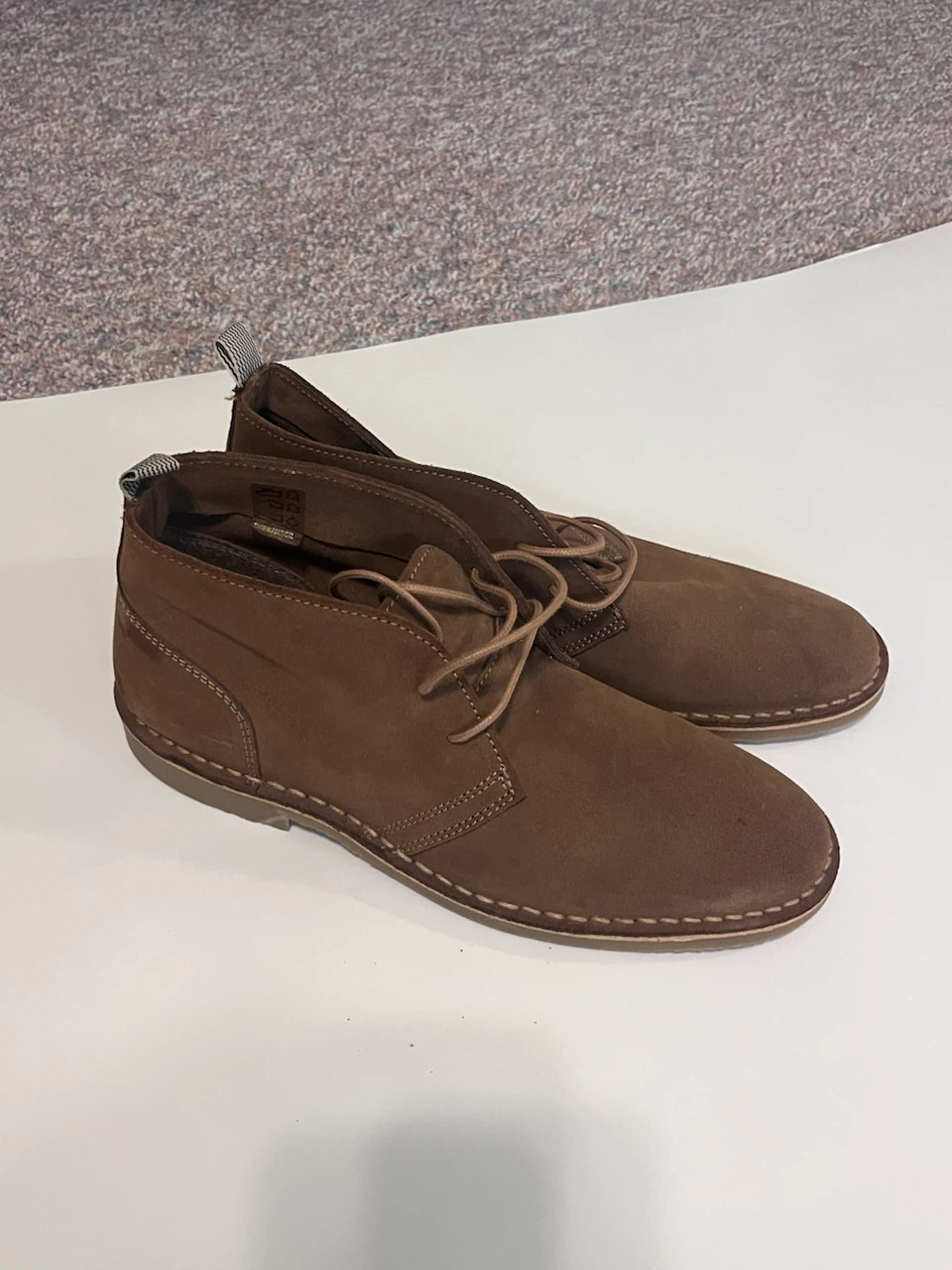 Gently used women’s shoes and boots - photo 3
