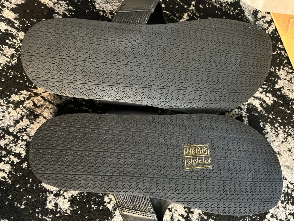 Michael Kors Black Lucinda Thong Leather Sandals Size 10 - photo 3