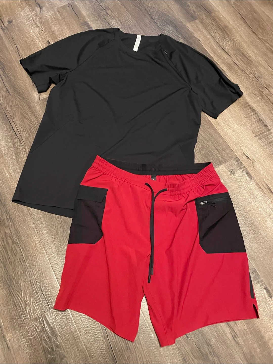 New lululemon T-Shirt and Shorts (Men: Large) - photo 2