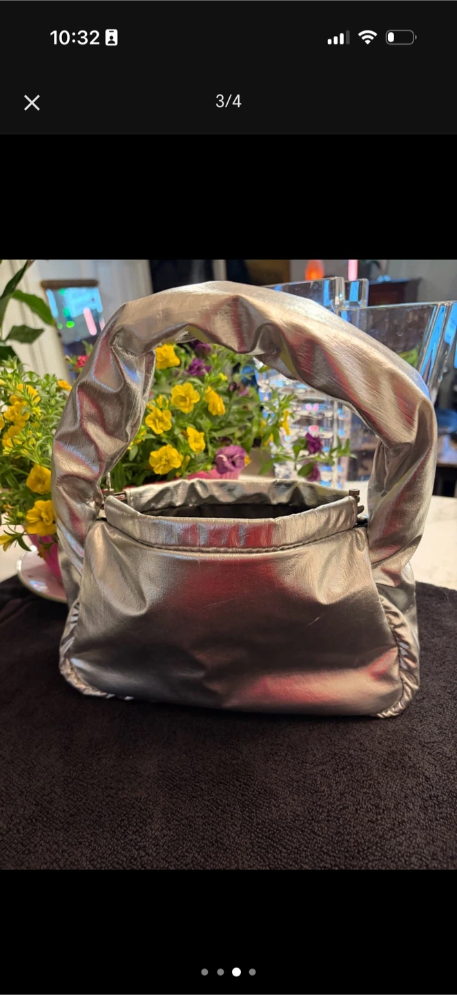 Urban Expressions Silver Handbag - photo 2