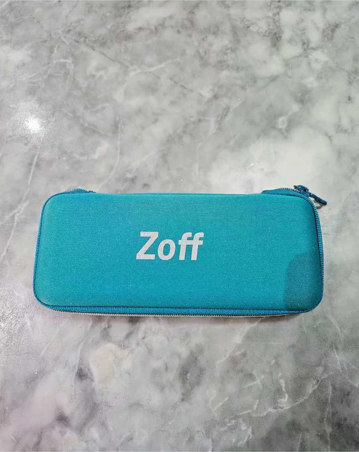 Zoff Eyeglass Case with Cleaning Cloth
