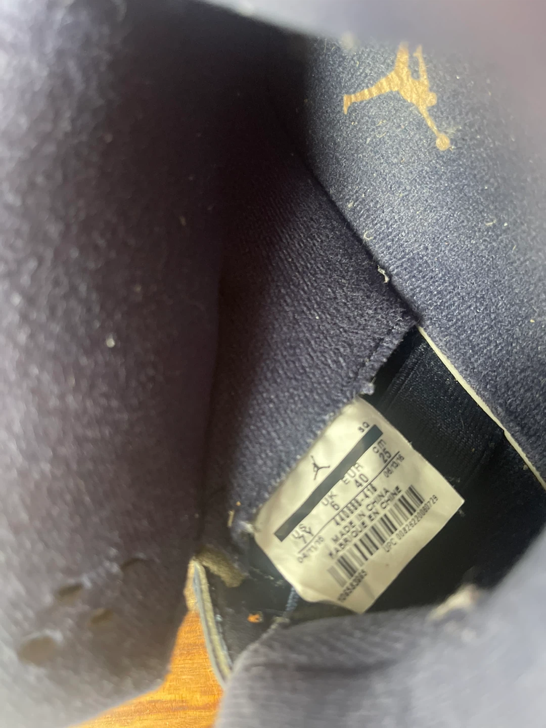 7Y (US) Air Jordan 5 Retro SE 'Bronze' Shoes - photo 2