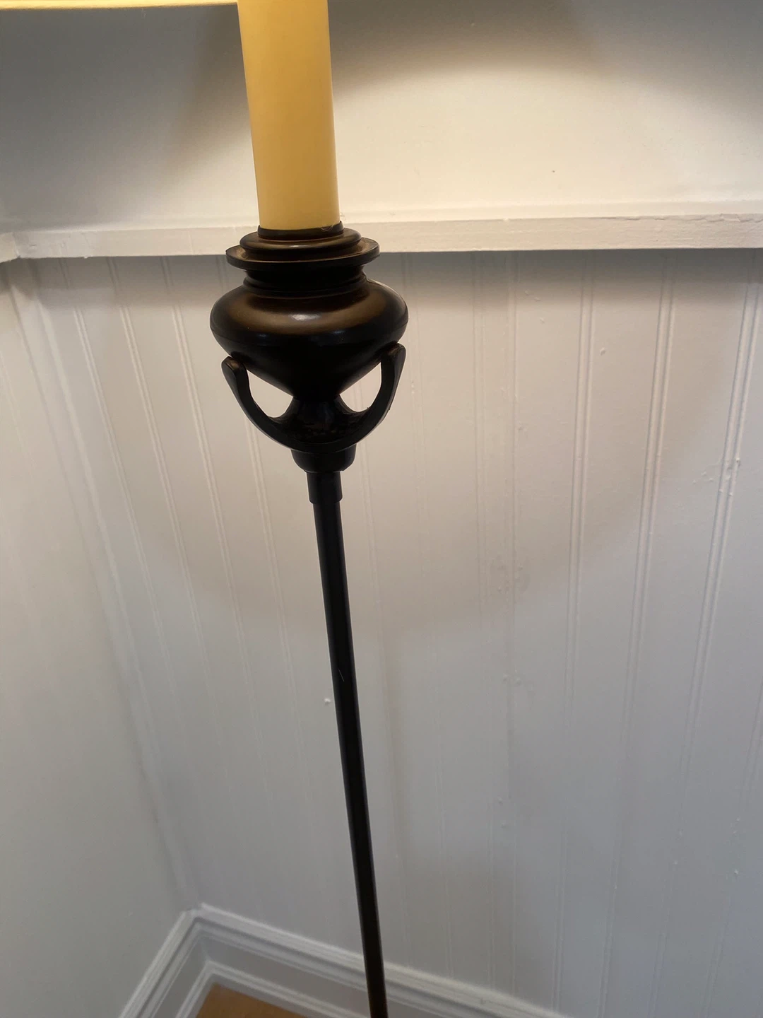 Vintage Floor Lamp with Textured Shade - photo 4