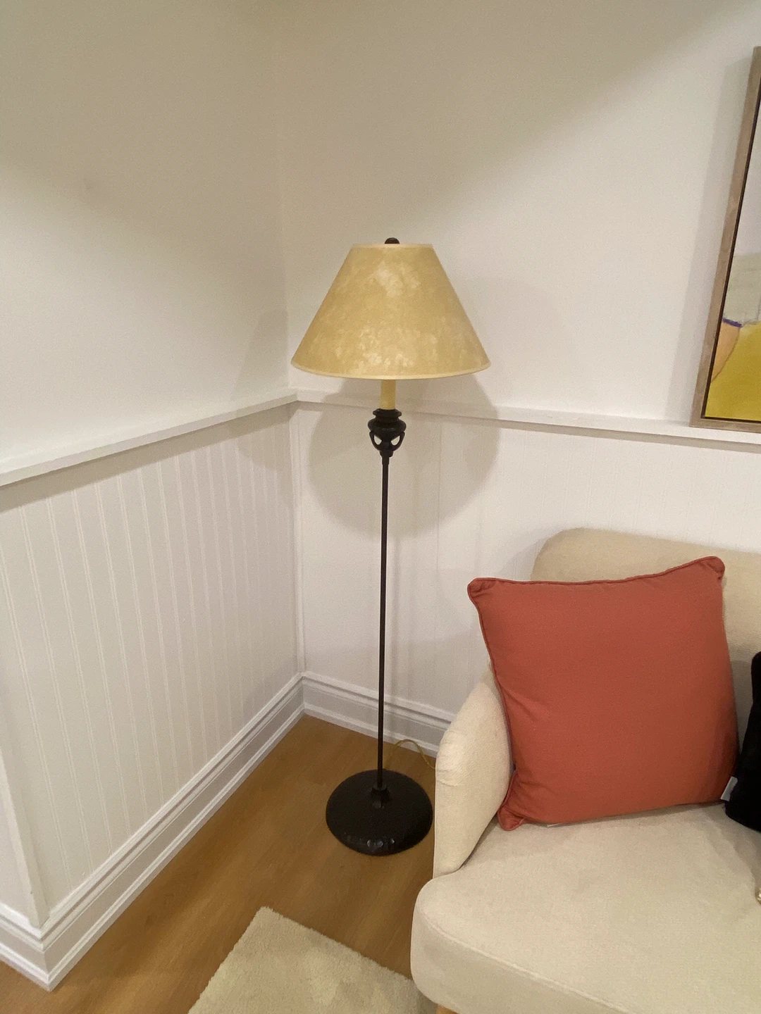 Vintage Floor Lamp with Textured Shade - photo 5