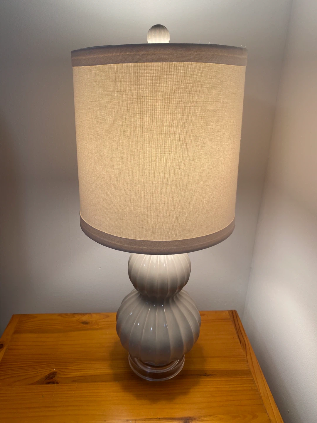 Pair of Table Lamps - Grey Glass Base - photo 4