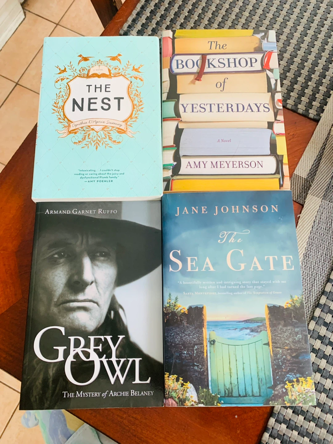 Paperback books novels $3 or 2 for $5 - photo 2