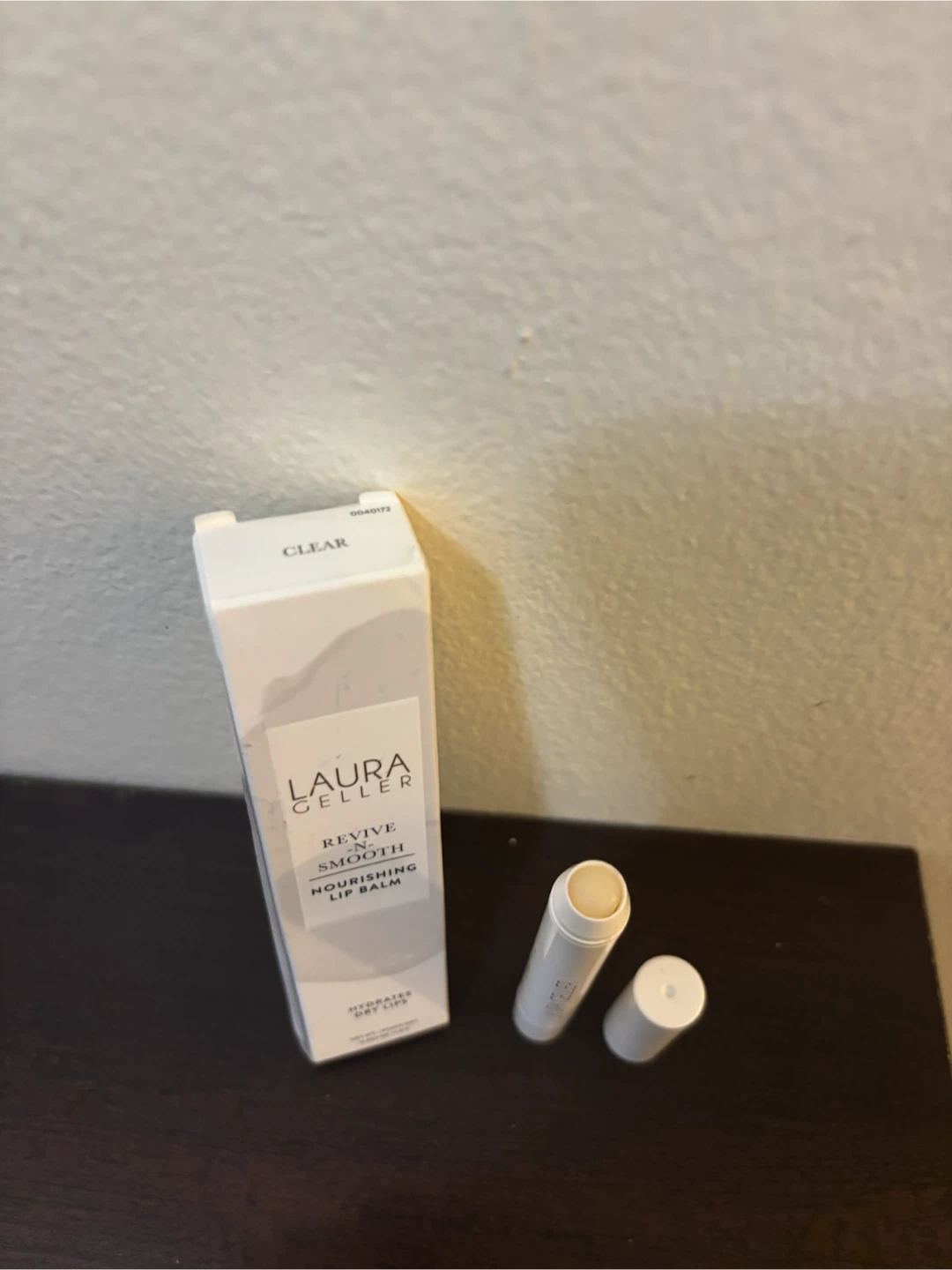NEW-Laura Geller Revive-N-Smooth Nourishing Lip Balm - photo 2