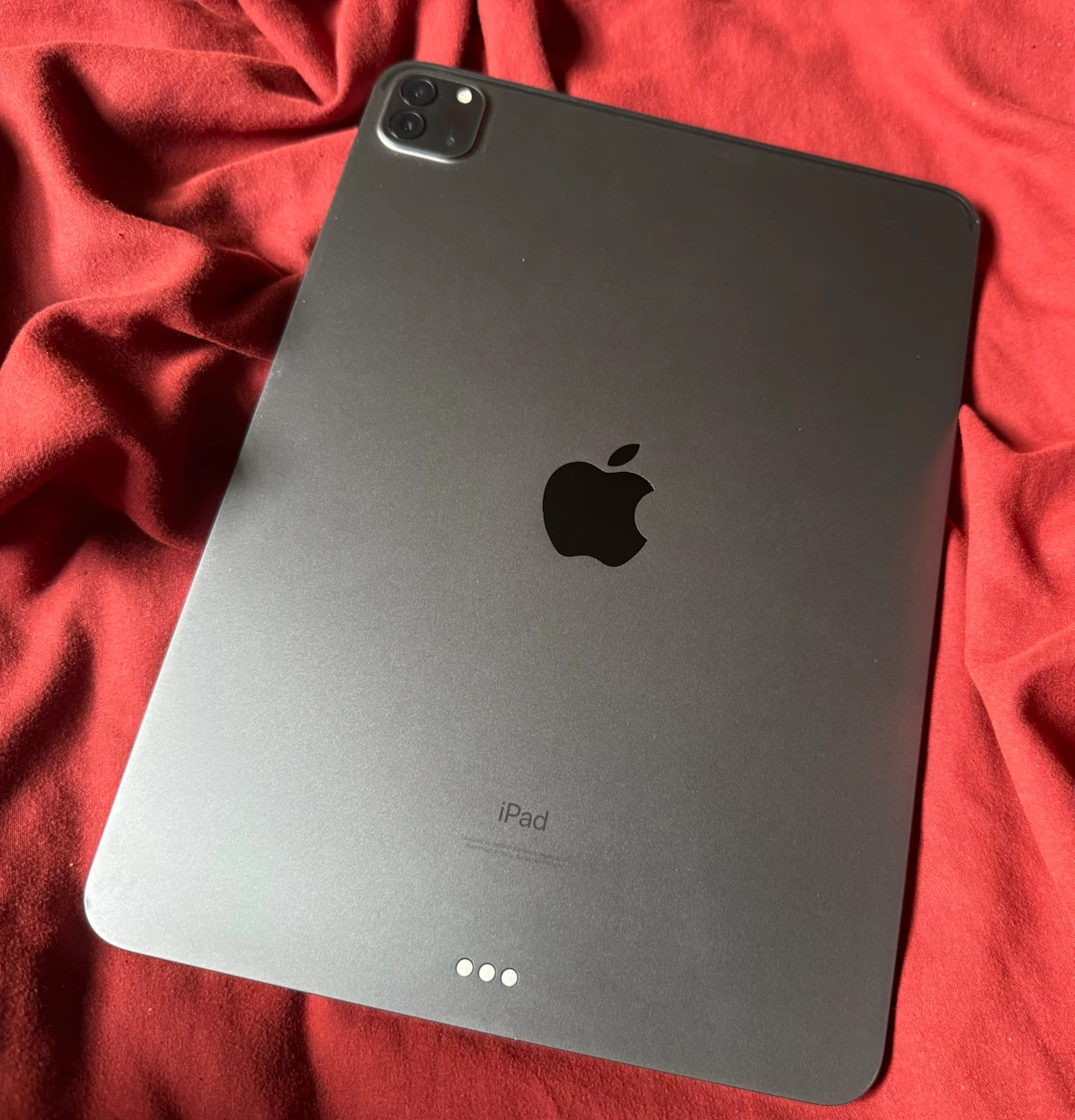 M1 iPad Pro 11” 256GB (3rd gen) bundle - photo 2