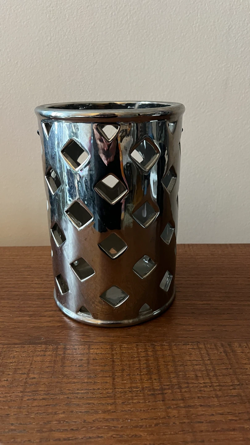 Silver Ceramic Lantern-Style Planter - photo 4