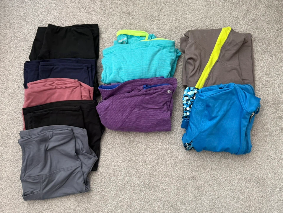Bundle- Women’s workout small clothes - photo 2