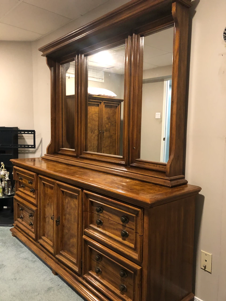Bedroom furniture - photo 2