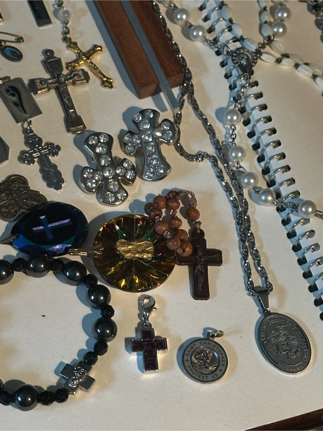 Vintage Catholic Devotional Lot - Rare Estate Finds - photo 5