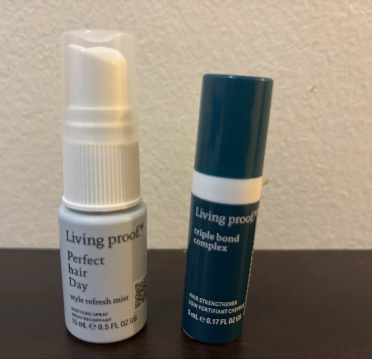 NEW-Living Proof Hair Refresh Mist & Hair Strengthener