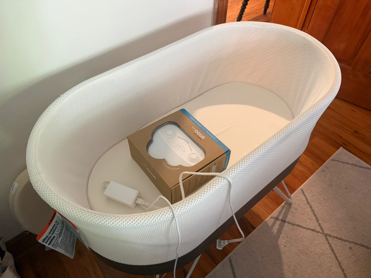 Snoo Smart Sleeper Bassinet - photo 5