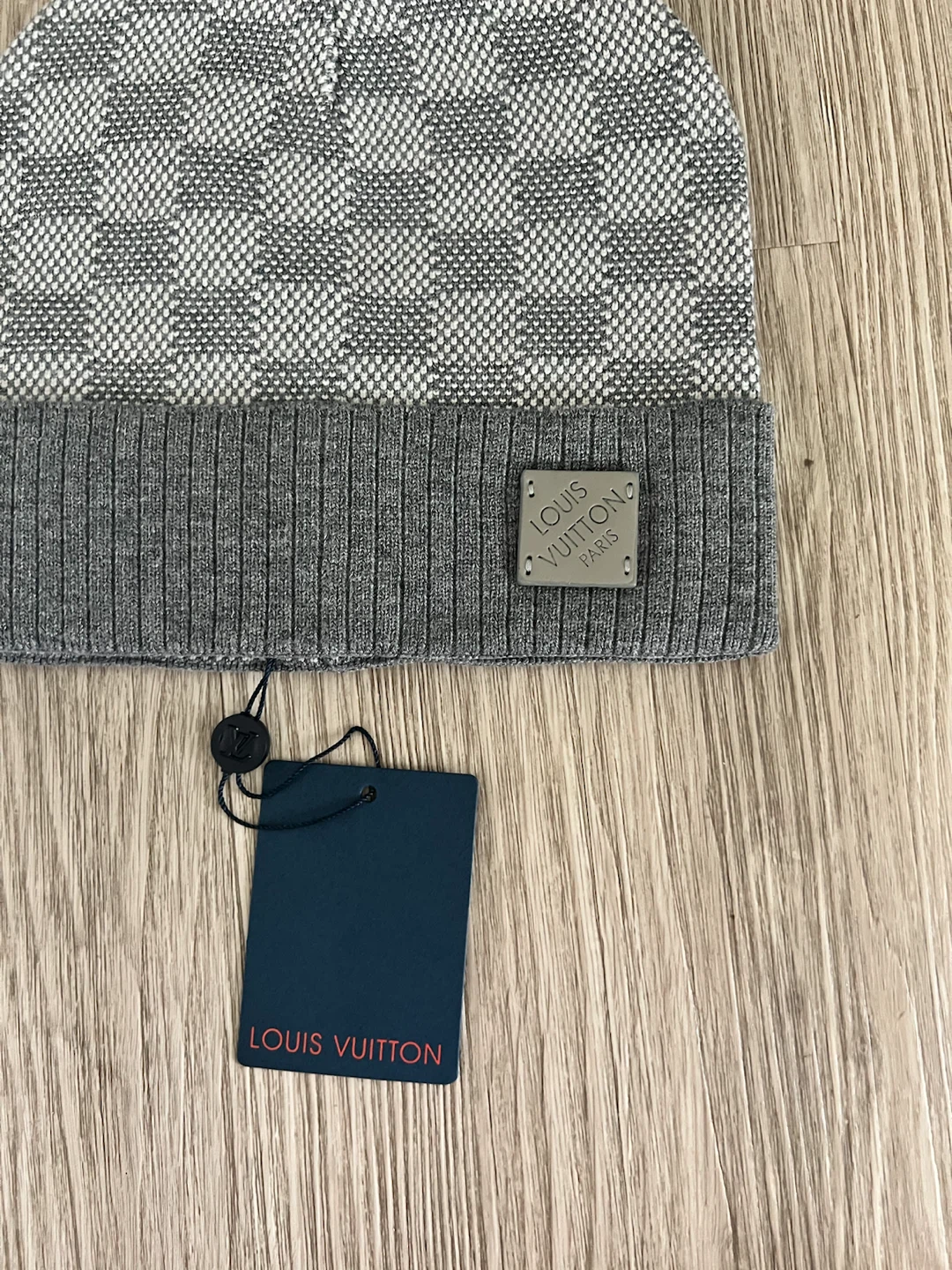 Louis Vuitton Beanie - photo 2