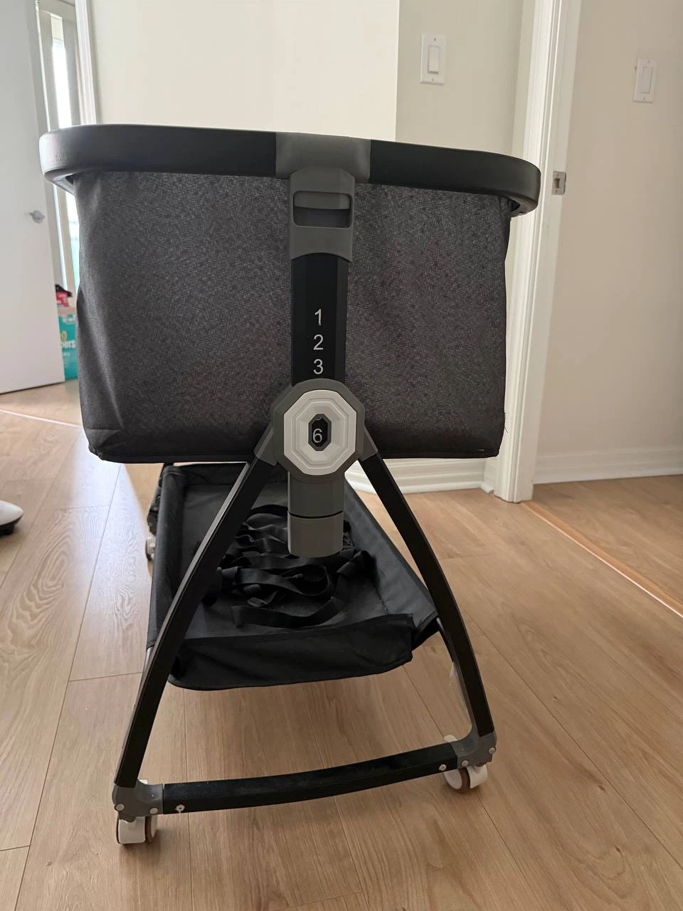 Dark Grey Baby Bassinet - photo 2