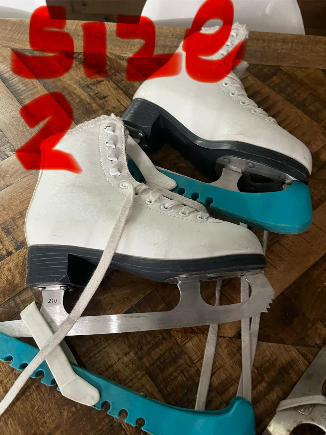 Skates - photo 2