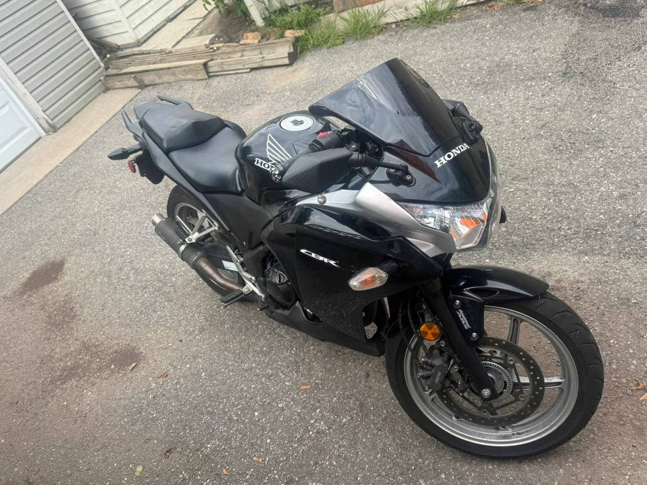 Black Honda CBR 250CC Motorcycle - photo 2