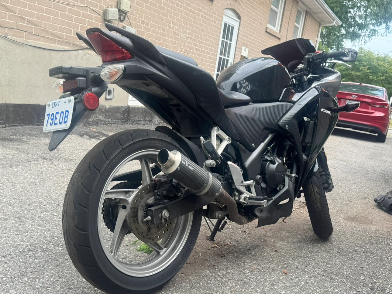 Black Honda CBR 250CC Motorcycle - photo 4