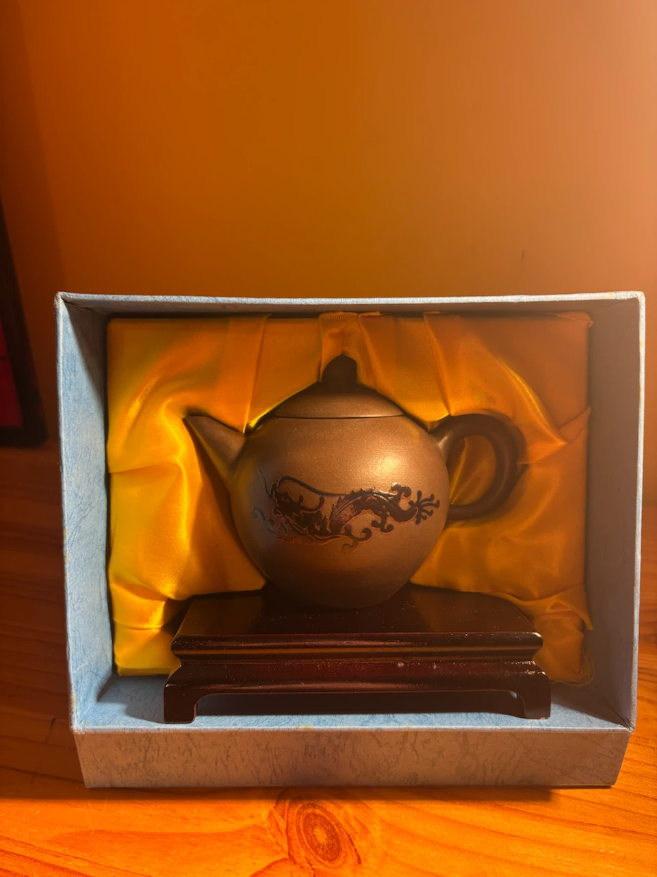 Chinese Teapot Set with Stand