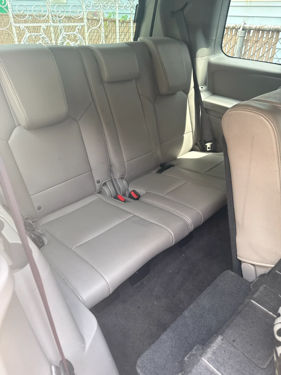 Honda Pilot SUV - photo 2