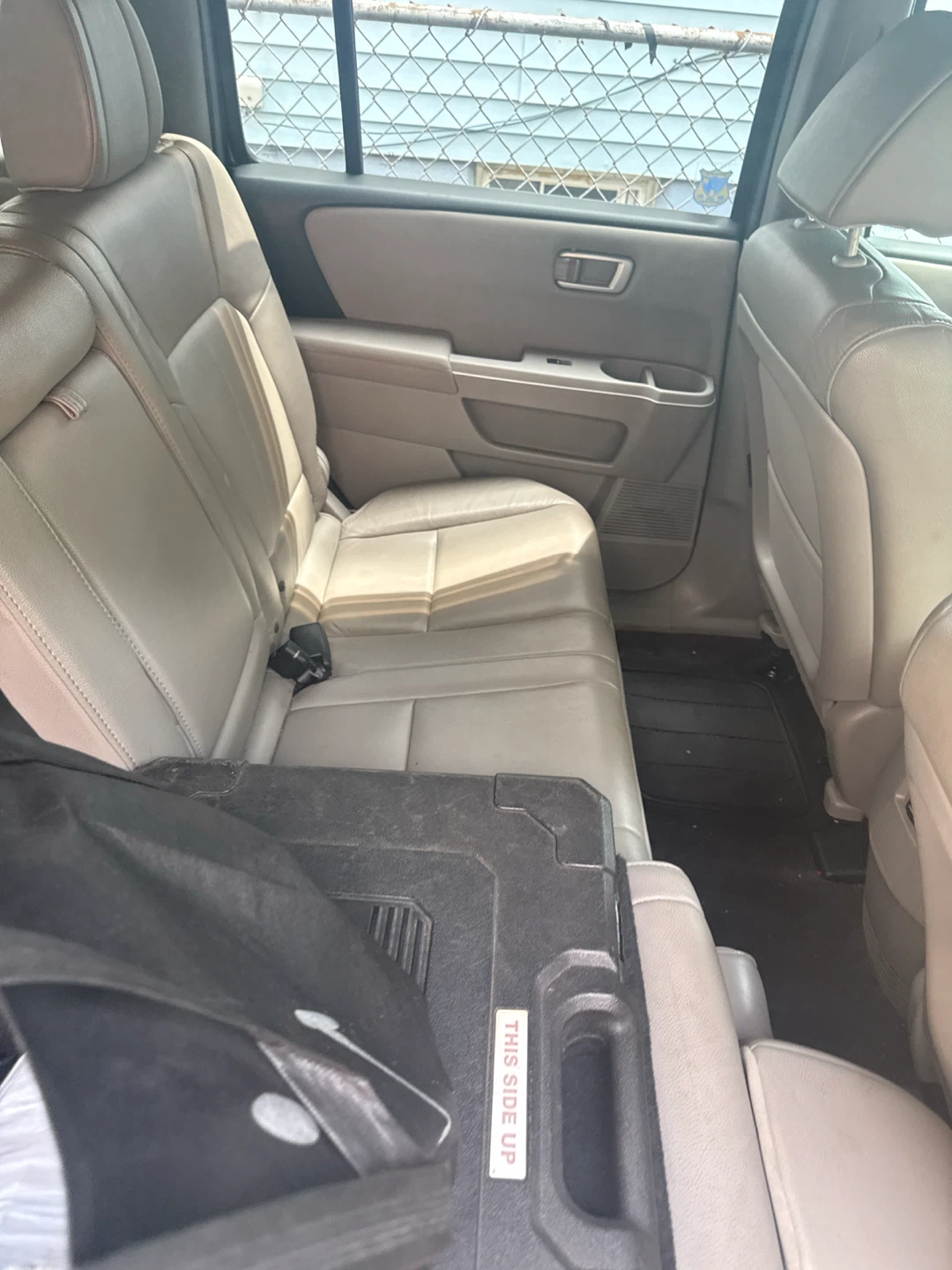 Honda Pilot SUV - photo 3