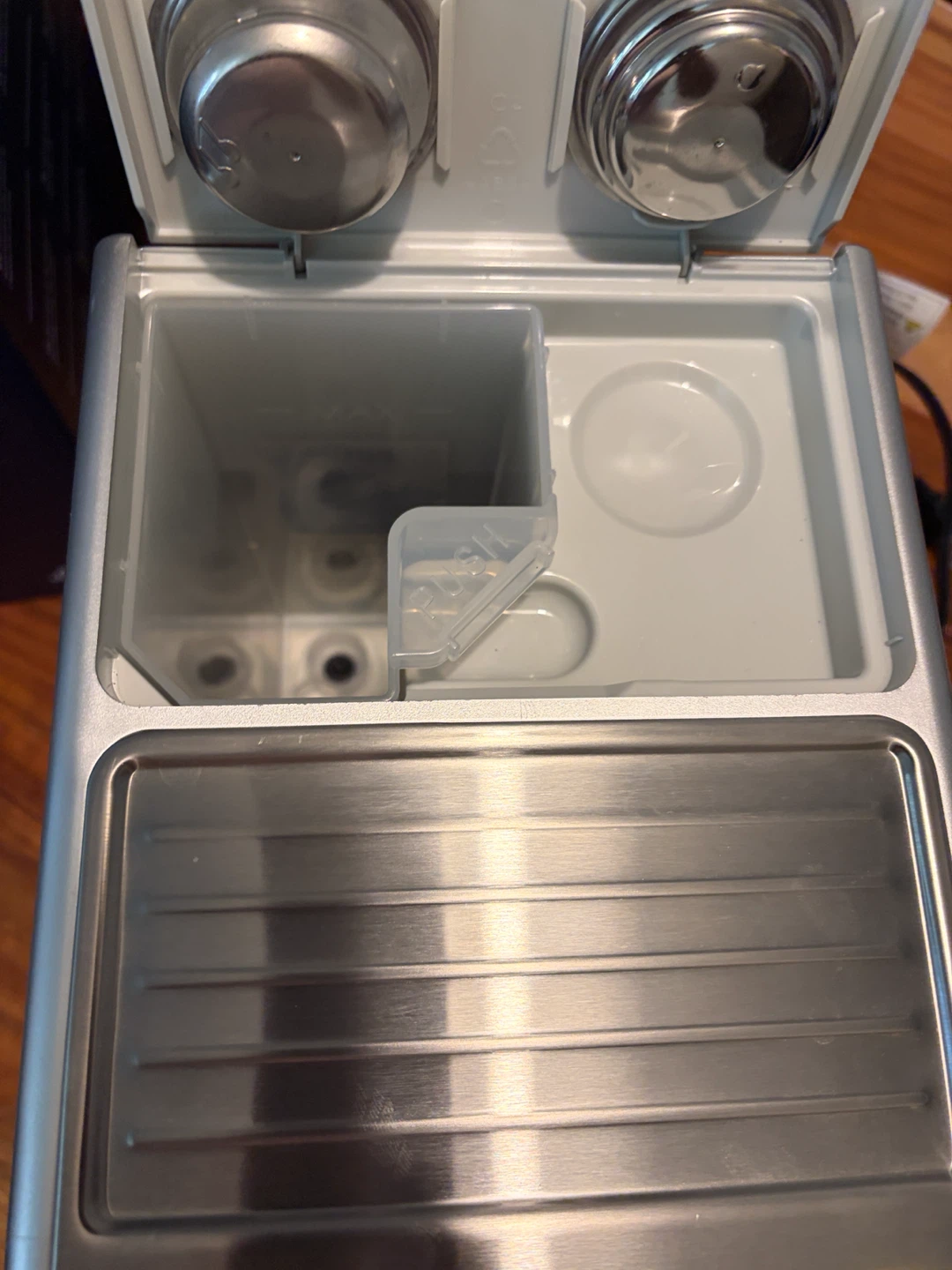 DeLonghi Espresso and Cappuccino Maker - photo 5