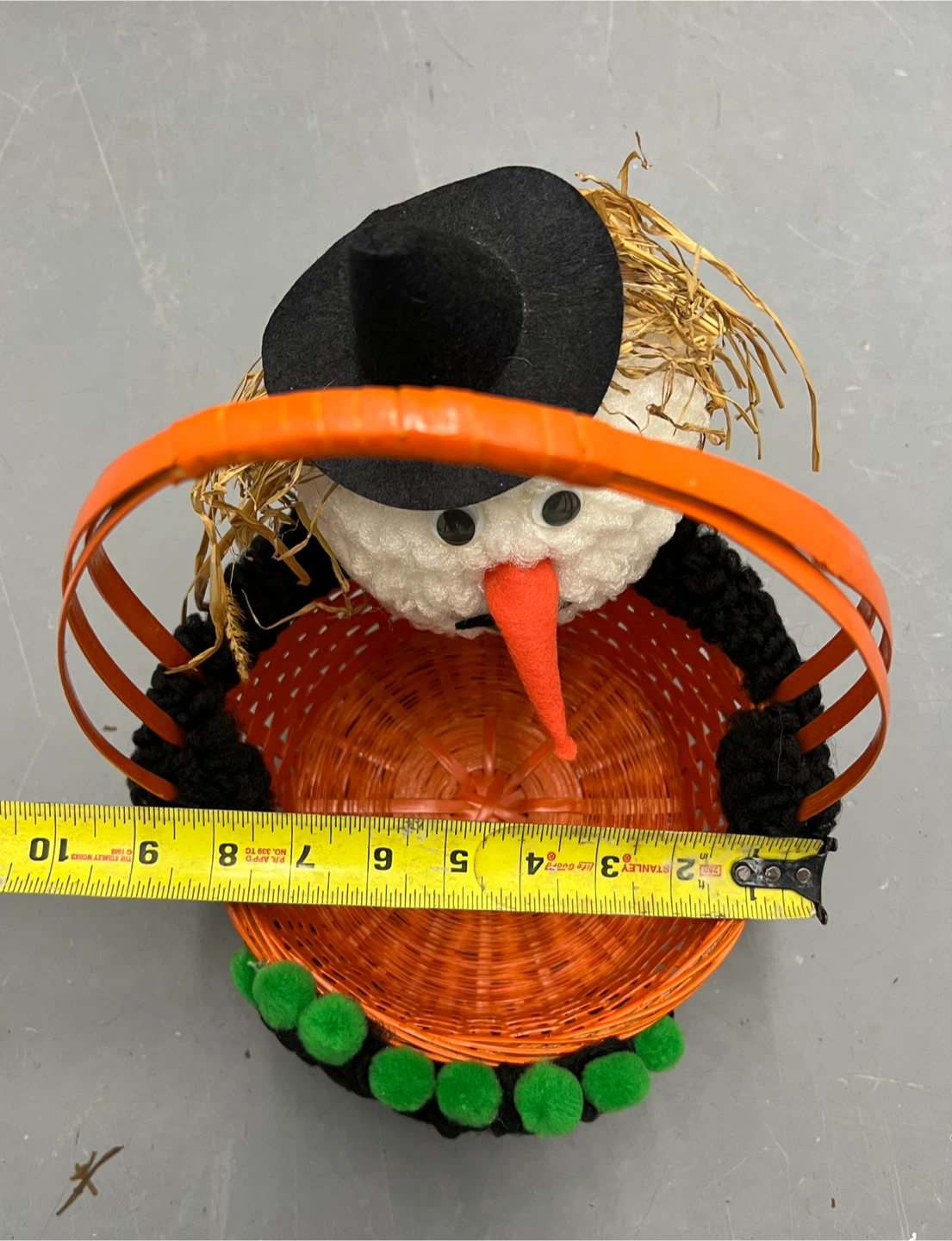Vintage Halloween Yarn Pom Pom Ghost & Basket Lot 3pc - photo 3
