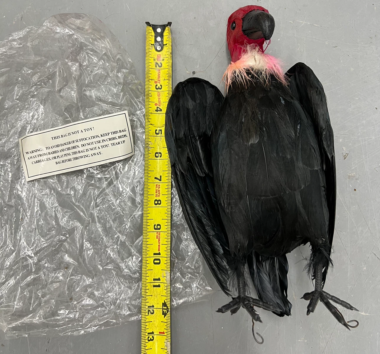 Vintage Halloween Feathered Vulture Prop Lot 4pc Bird Decoration - photo 2