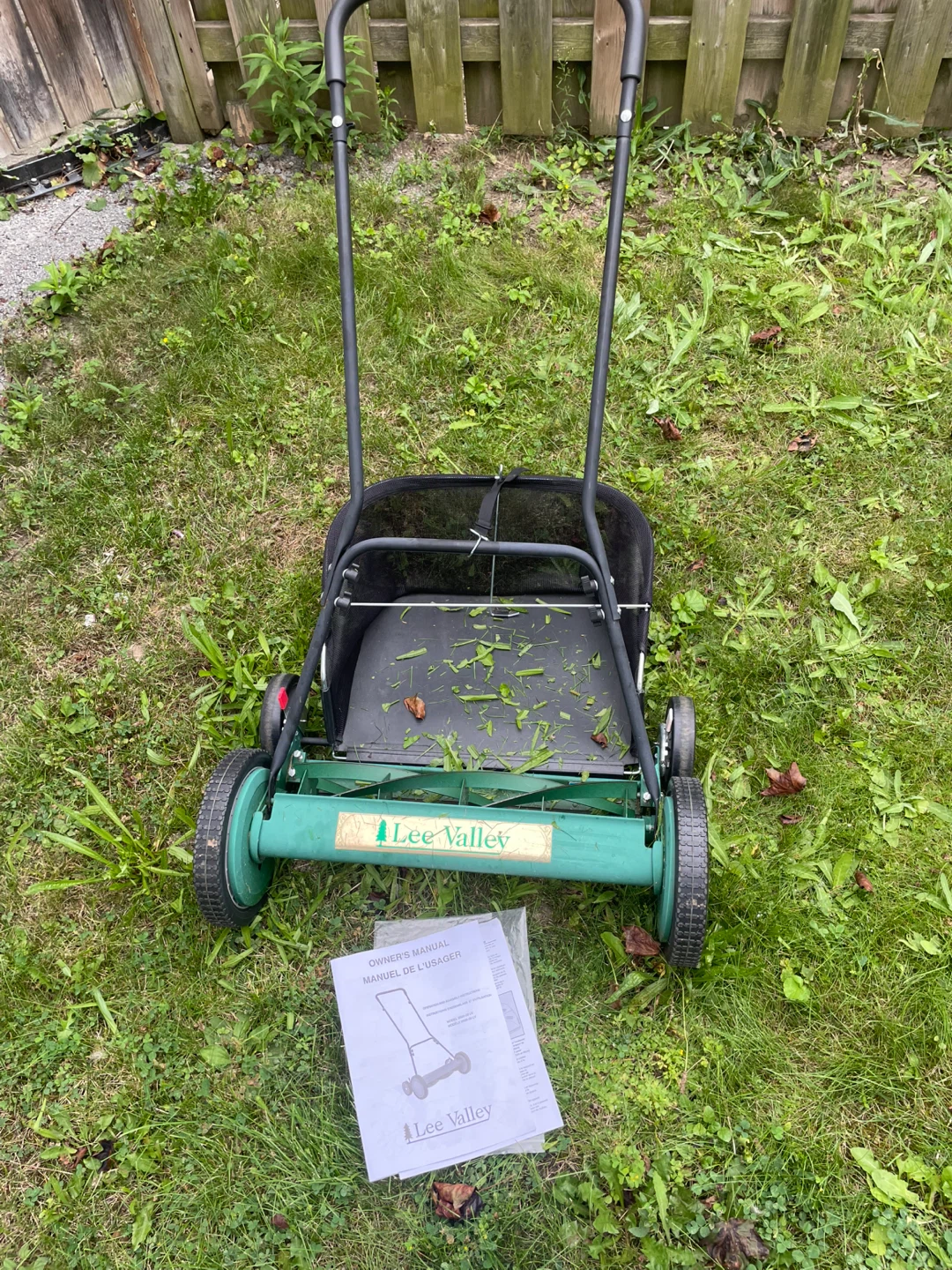 Reel lawn mover with bag, delivery