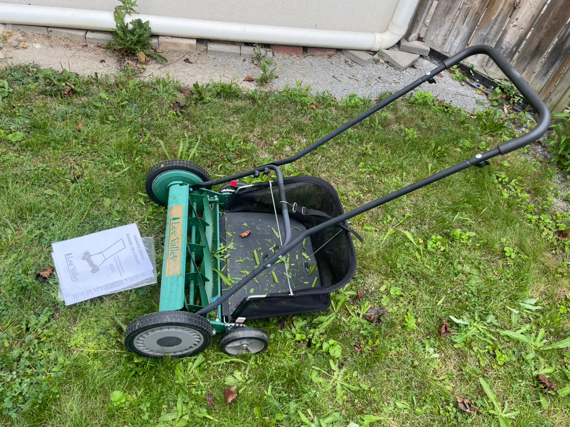 Reel lawn mover with bag, delivery - photo 3