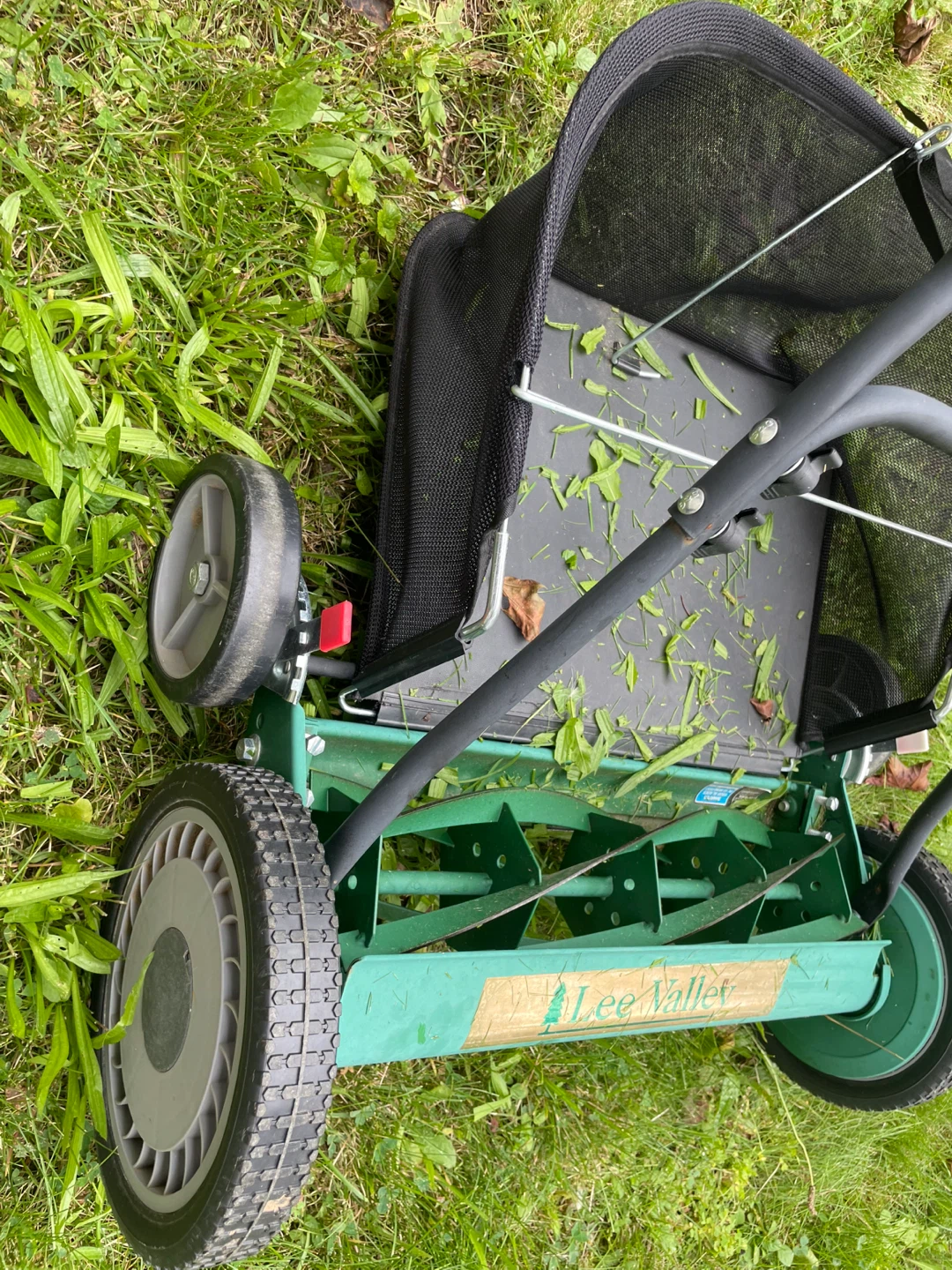 Reel lawn mover with bag, delivery - photo 5
