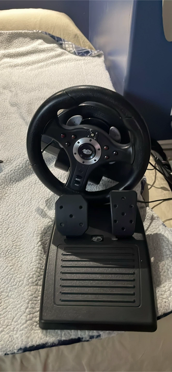 Mad Catz "Racer" PS3 Racing Wheel & Pedals - photo 2