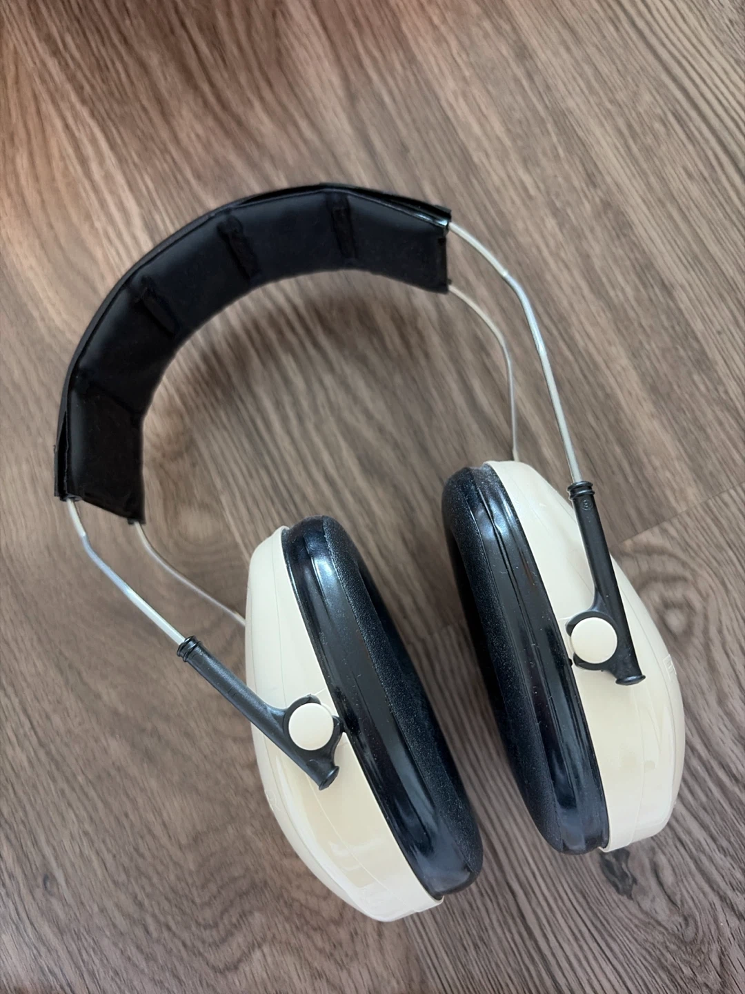 LAST DAY- 3M Peltor Optime 95 Earmuffs - photo 2