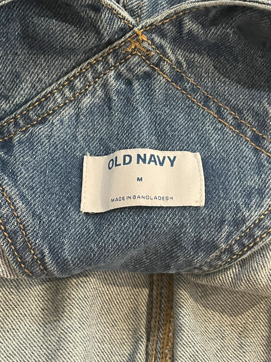 Old Navy medium wash denim shortalls size M - photo 3
