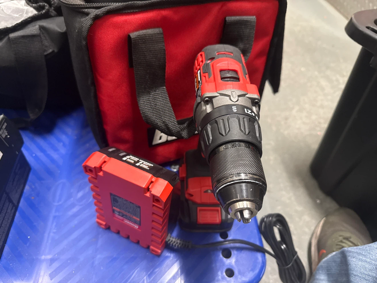 Bauer Cordless Drill with Battery and Charger - photo 2