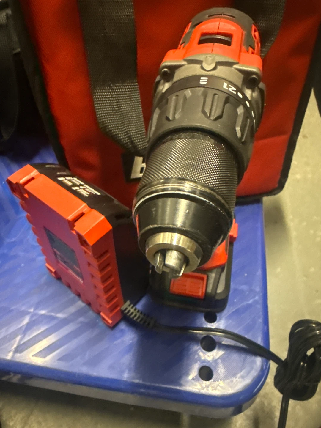 Bauer Cordless Drill with Battery and Charger - photo 3