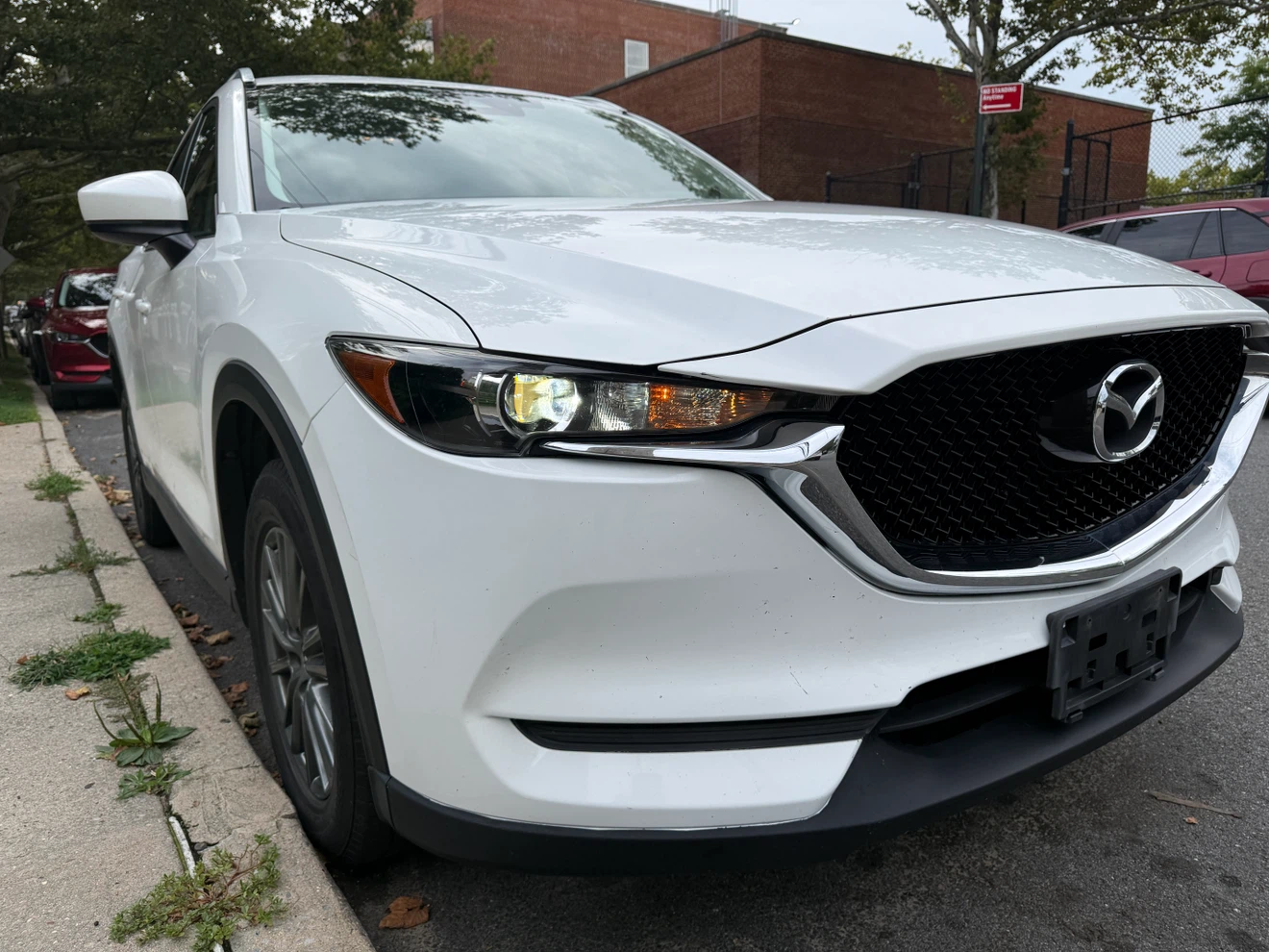 2017 White Mazda CX-5 SUV - photo 2