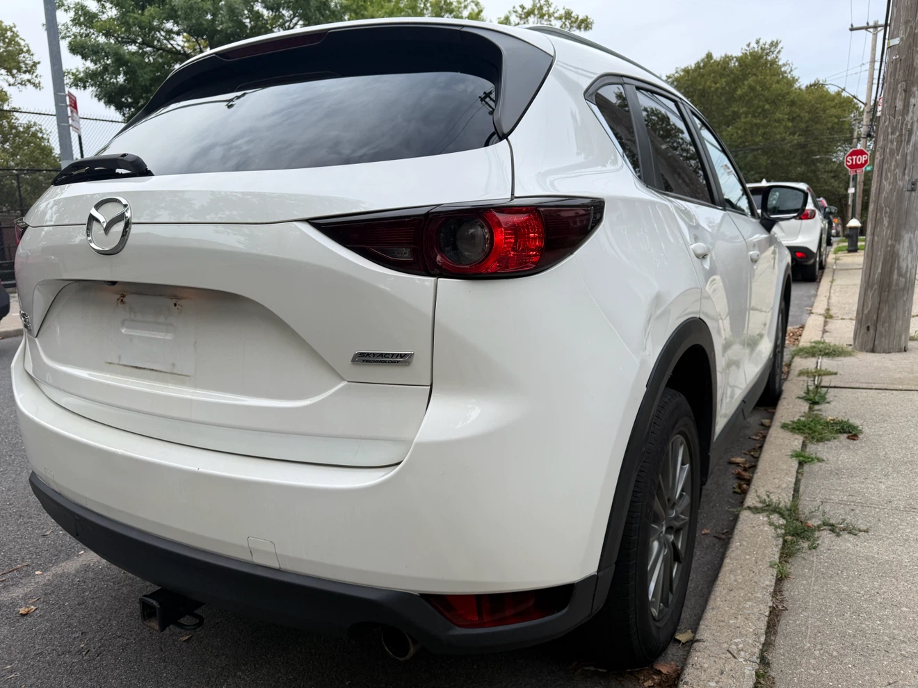 2017 White Mazda CX-5 SUV - photo 3