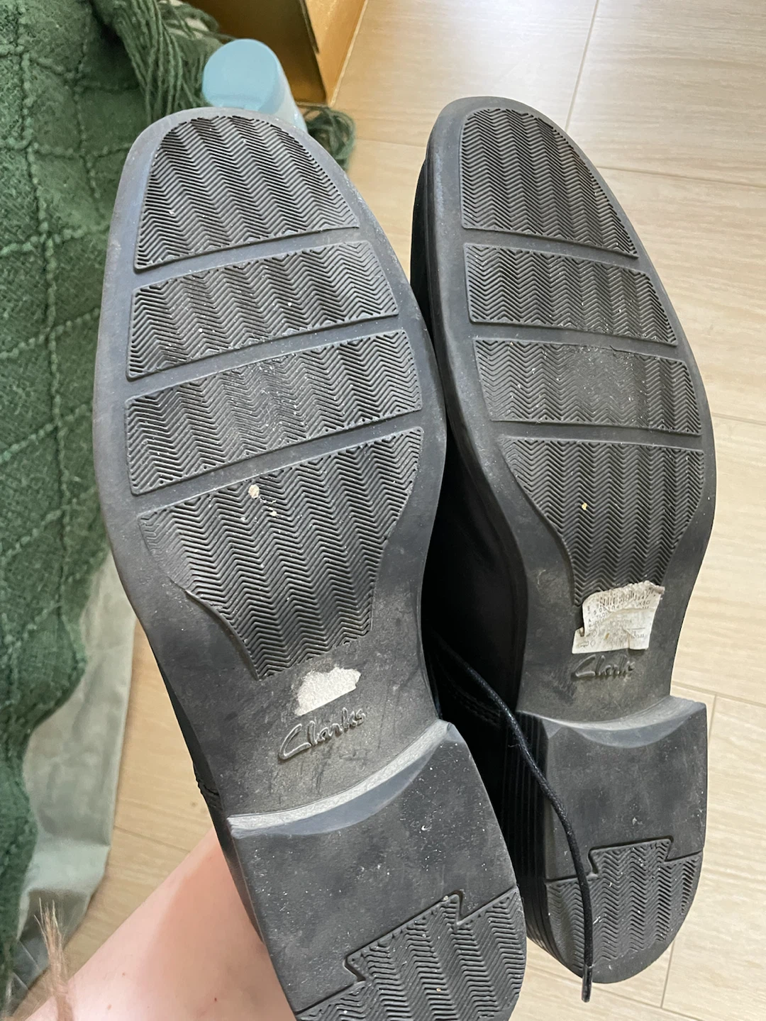 Men's Clarks Black Leather Dress Shoes - photo 2