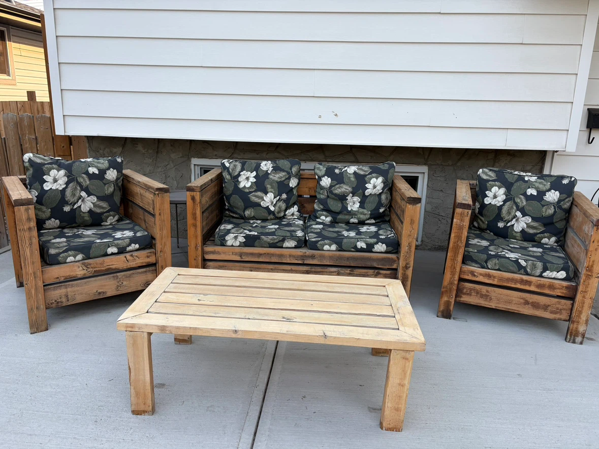 Handmade Custom Wooden patio chair with floral cushions - photo 2