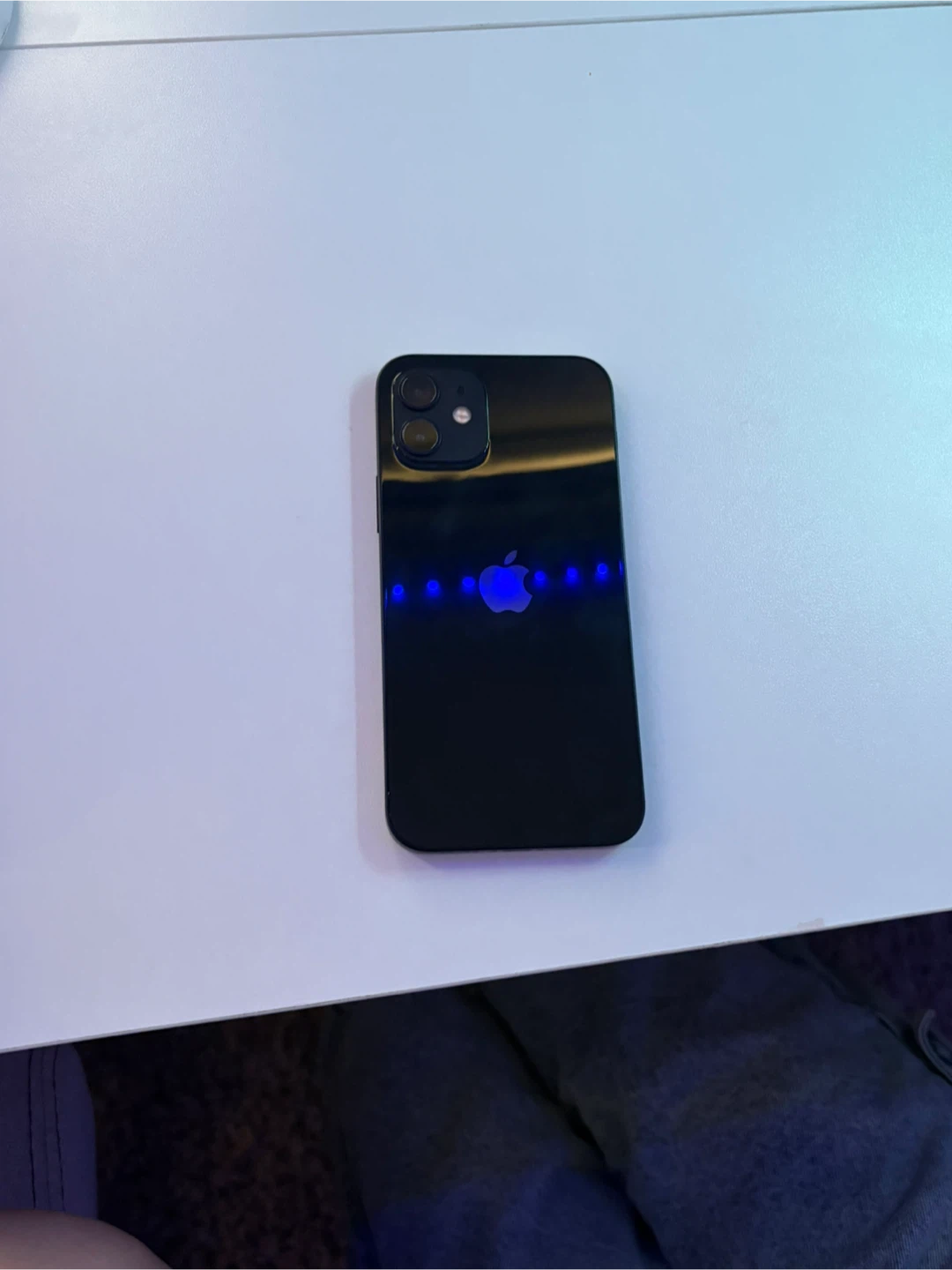 Apple iPhone 12 - photo 2