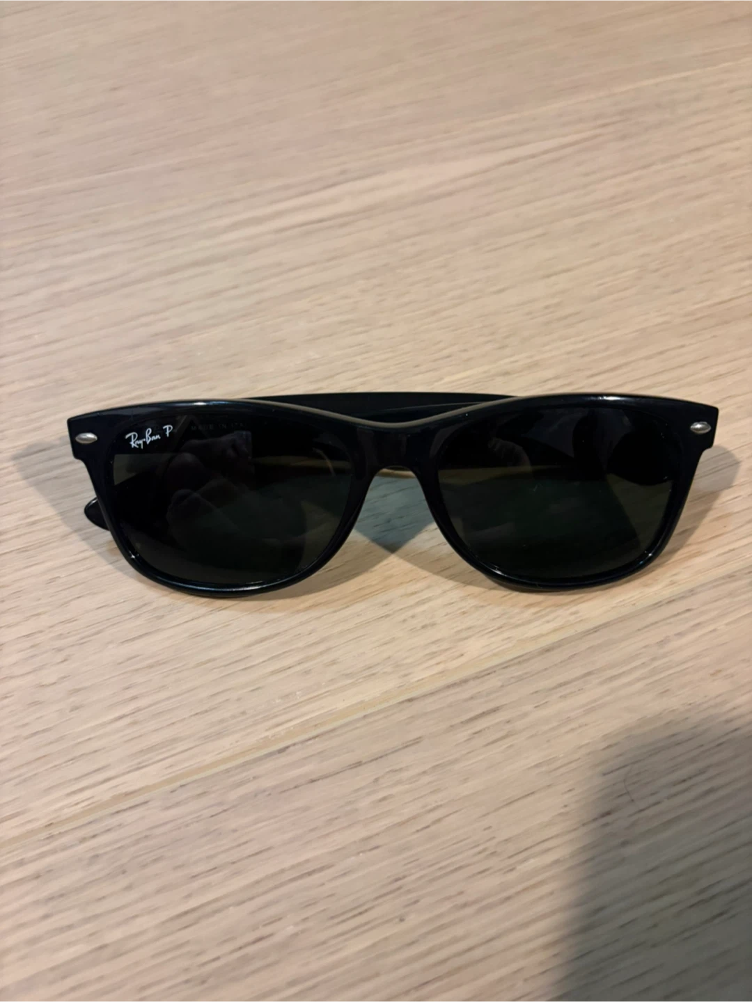 Ray-Ban Wayfarer Sunglasses - Polarized